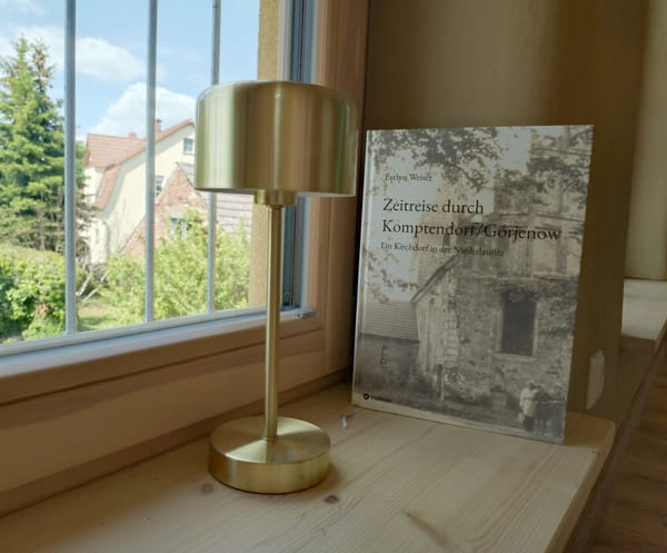 Komptendorfer Chronik veröffentlicht : "Zeitreise durch Komptendorf/Górjenow" im Handel erhältlich